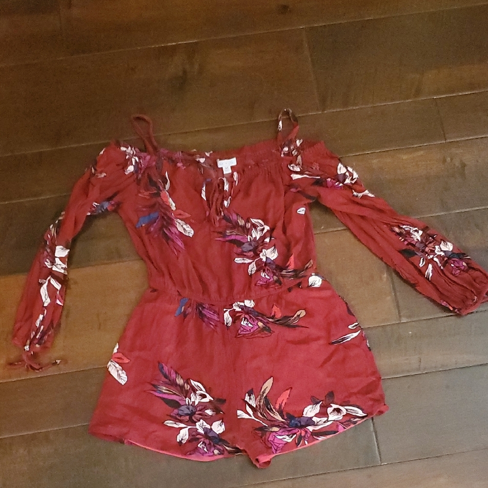 Floral Off-Shoulder Romper in Burgandy